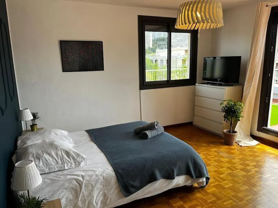 Apt Proche Des Calanques Marseille 0*,  France